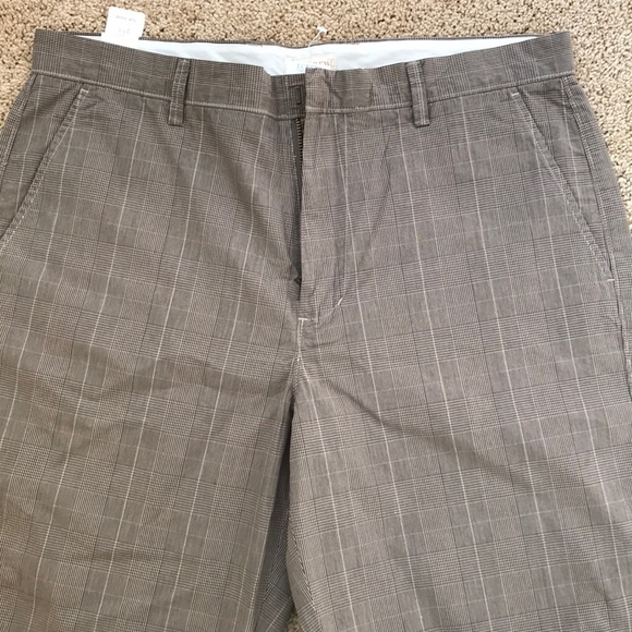 NWT! J. Crew men’s size 35W brown cotton shorts - Picture 2 of 8